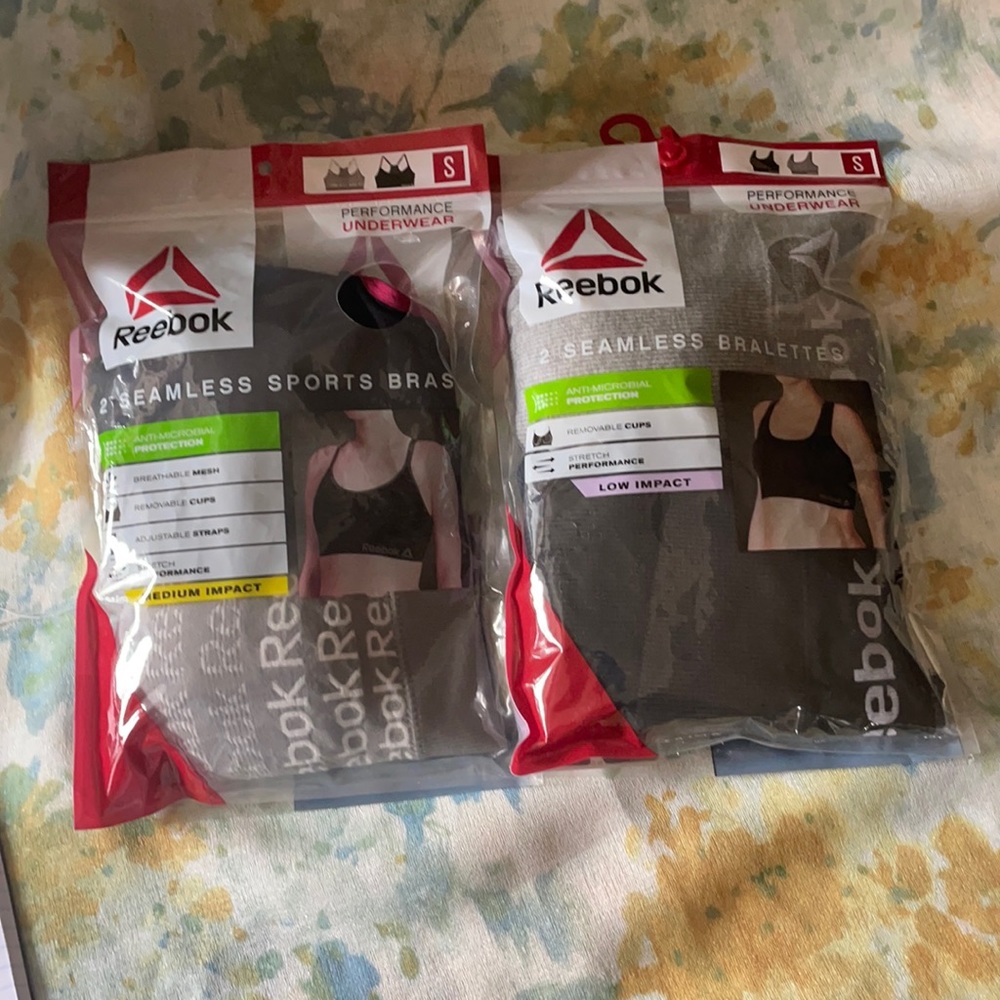 Bundle of Reebok Women’s seamless Bralettes/Sports Bra Size: S (4-6)